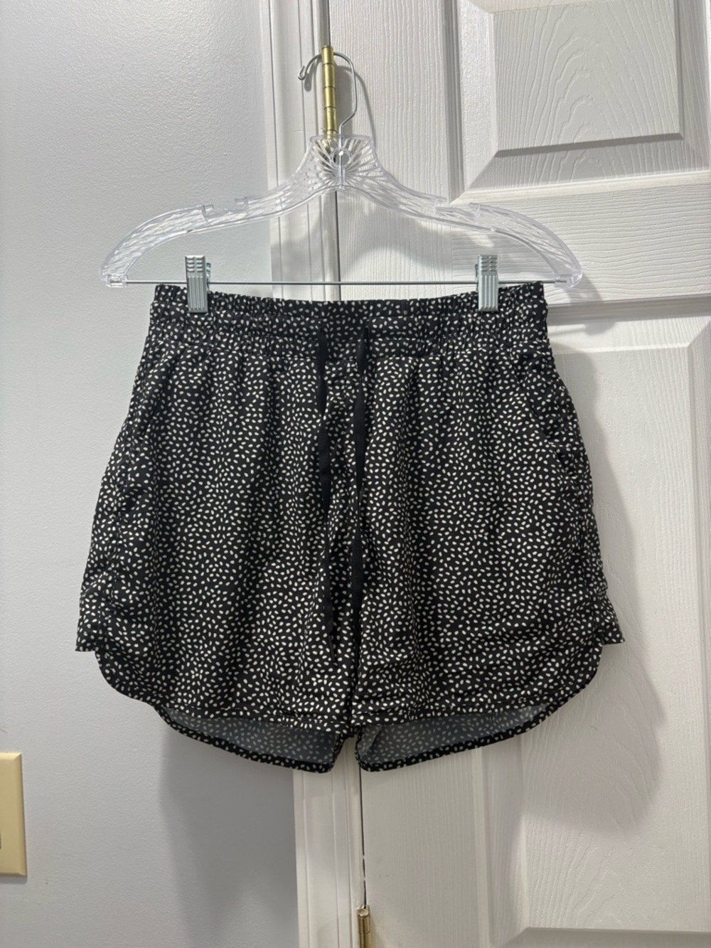 buff bunny collection shorts black polka dot size small pockets